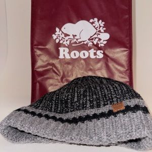 ROOTS Cabin Collection Beanie Hat